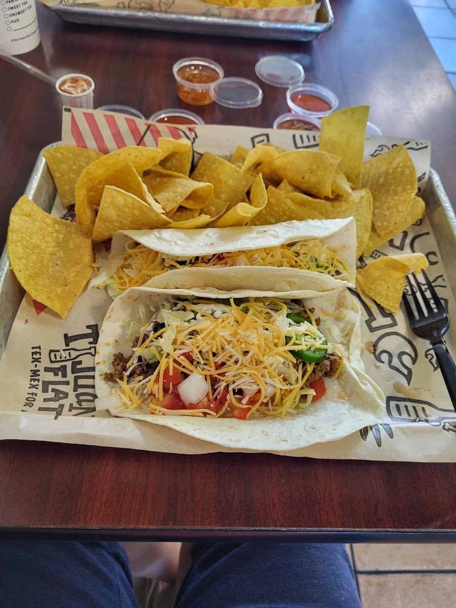 Tijuana Flats Photo 4