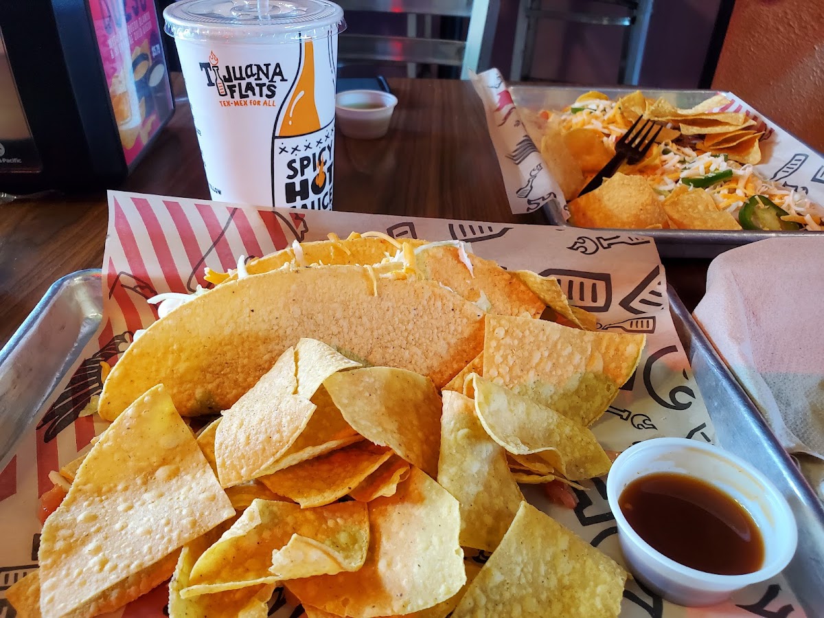 Tijuana Flats Photo 8